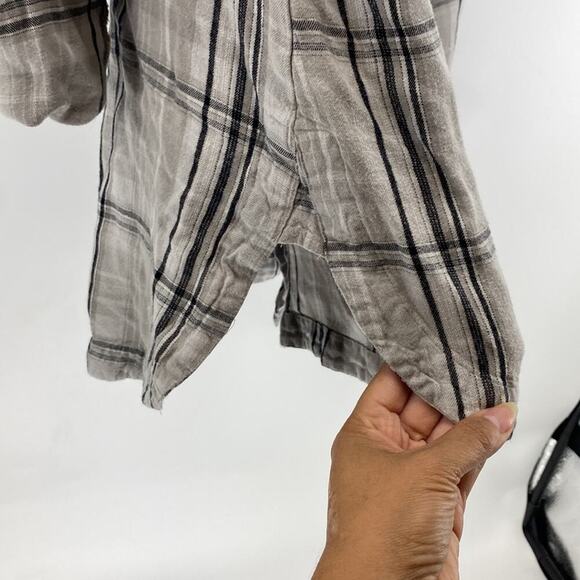 Lane Bryant gray plaid lace detail hi low button Down loose fit casual sz 18 - Picture 6 of 11